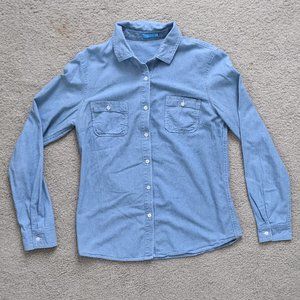 Tailored Chambray Button Up